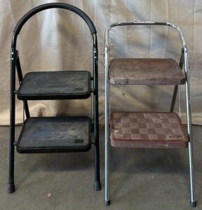 (2) 2-Step Step Ladders