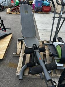 (1) Gold's Gym XRS 20 Olympic Workout Bench