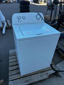 (1) Amana Top-Load Washing Machine -26.5&rdquo;L x25.5&rdquo;W x42&rdquo;H