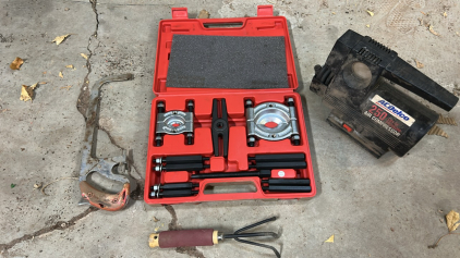 (OFFSITE) (1) Pittsburgh Bearing Separator And Puller Set (1) AC Delco 250lb Pressure Car Plug-In Air Compressor (1) 10&rdquo; Hand Saw