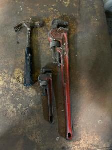 (1) 24&rdquo; Pipe Wrench (1) Hammer (1) 10&rdquo; Pipe Wrench