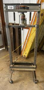 (1) Central Machine 20 Ton Shop Press