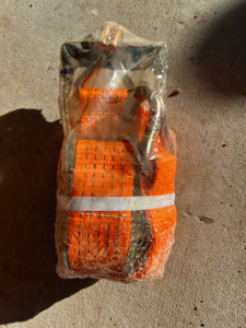 (1) 2&rdquo;x27&rsquo; 5-Ton Ratchet Strap (Orange)