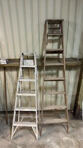 (OFFSITE) (1) 6&rsquo; Aluminum Ladder (1) 8&rsquo; Wooden Ladder