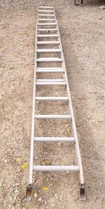 Housville 24' Sliding Extension Ladder