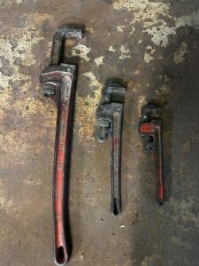 (1) 24&rdquo; Pipe Wrench (1) 14&rdquo; Pipe Wrench (1) 11&rdquo; Pipe Wrench