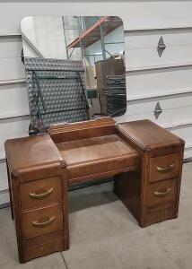 (1) Antique Water Fall Vanity W/Mirror