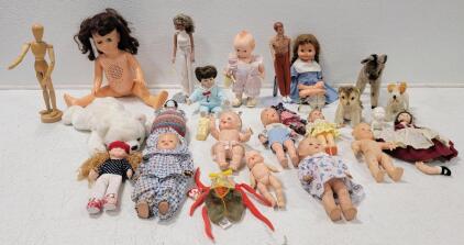 (1)Vintage 1960&rsquo;s German Steiff &ldquo;Grissy&rdquo; Donkey Plush Toy, 10" (1)Vintage Mohair Plush Lion Cat Toy Straw Stuffed Small Old (1) Steiff "Foxy" Fox Terrier Stuffed Animal (1) Vtg Celebrity Farrah Fawcett Fashion Doll Motown Records By Mego 1975 (1)Ashton Dr