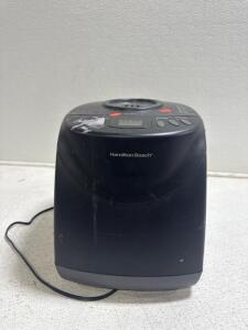 (1) Hamilton Beach Bread Maker Machine
