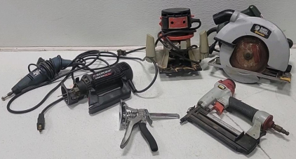 (1) Black&Decker Table Saw (1) Black&Decker Rotary Tool +More