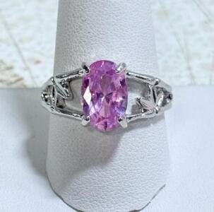 (1) Pink Sapphire Faceted Oval Cut Ring- Size 10