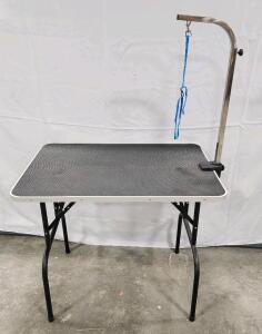 (1) Go Pet Club Dog Grooming Table