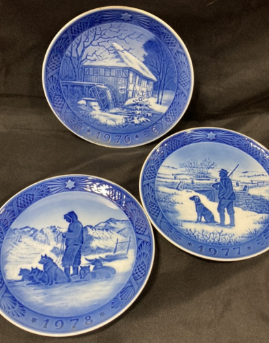 (3) Royal Copenhagen Christmas Plates