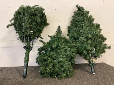 Prelit 98&rdquo; Christmas Tree (Lights Don&rsquo;t Work) (No Stand)
