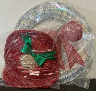 33&rdquo; Pre Lit Outdoor Christmas Wreath & 27&rdquo; Pre Lit Tall Outdoor Christmas Ornament Decoration