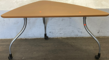 Rolling Corner Table