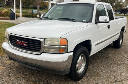 BANK REPO - 2001 GMC SIERRA 1500 - 4X4!