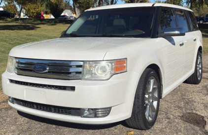 BANK REPO - 2010 FORD FLEX LIMITED - 117K MILES!