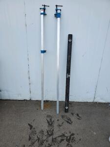 (2) Clamps and Husky Level