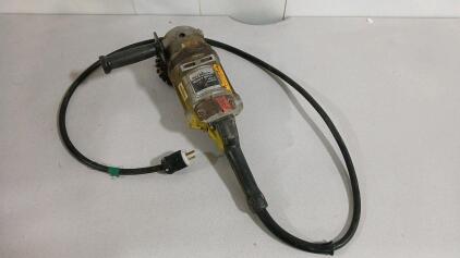 (1) Black & Decker Heavy Duty 7" Angle Sander