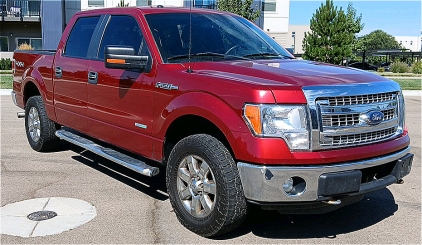 2013 FORD F-150 - 4X4!