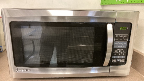 Magic chef microwave