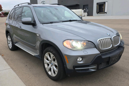 2008 BMW X5 - AWD!