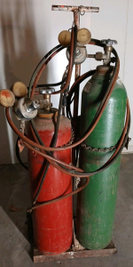 (1) Oxy-Acetylene Torch Cart W/ Wheels