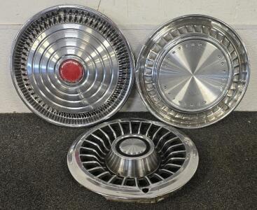 (3) Classic Pontiac Hub Caps