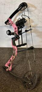 Pink Diamond Infinite Edge Compound Bow In Like-New Condition