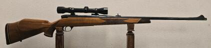 Weatherby Mark V Rifle, .300 Magnum, Redfield Scope, Serial 27969