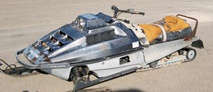 1988 Polaris Indy Snowmobile, Serial 1605864, 1989, 488cc 2-Stroke, 4599 Miles