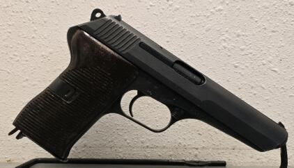 Cz. 54 Semi-automatic Pistol, 7.62x25mm, Serial: CB 06263, Česk&aacute; Zbrojovka