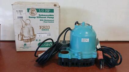 (1) Little Giant Pump Co Submersible Sump Pump 1/3HP