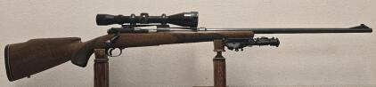 Winchester Model 70 Bolt-Action Rifle, .264 Win Mag, Leupold Scope