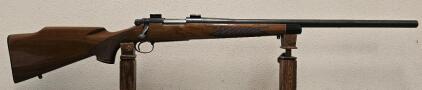 Remington Model 700 Bolt-Action Rifle, Rare Heavy Barrel .22-250 Remington, Serial 6717519