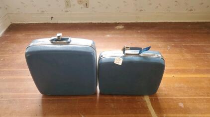 ( OFFSITE) (2) Vintage Blue Samsonite Suitcases
