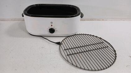 (1) General Electric 18qt Roaster Oven (1) Fire Pit 17" Grill Plate