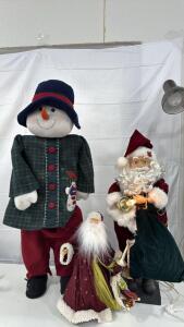 (1) 40&rdquo; Tall Snow Man (1) Vintage Santa Tree Topper (1) 31&rdquo; Tall Animated Music Santa