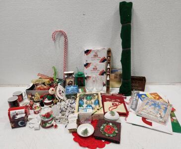 (4) Vintage Libbey Winter Snow Scene Wine Glass (1) Vintage Avon Holiday Sparkle Christmas Tree Ornament (3) 79 Red Miniature Indoor Outdoor Lights And Assorted Holiday Decor