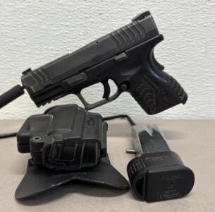 Springfield Armory XD-M 3.8 Compact, .40 S&W, Semi-Automatic Pistol And Composite Belt Holster