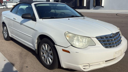 2008 CHRYSLER SEBRING - CONVERTIBLE!