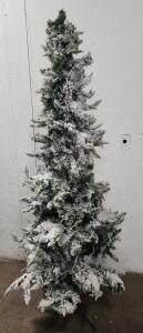 (1) 6.5' Flocked Artificial Christmas Tree