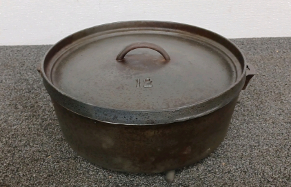 12" Cast-Iron Dutch Oven