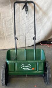 Scotts AccuGreen 1000 Lawn Spreader