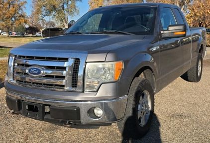 2011 FORD F-150 - 4X4!