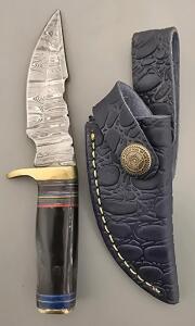 Damascus Steel Hunting/Skinning Knife W/ Leather Sheath
