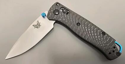 Carbon Fiber Handled Pocket Knife