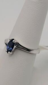 2.1 Grams Silver Ring with 0.57ct Tanzanite, Serial K11E9