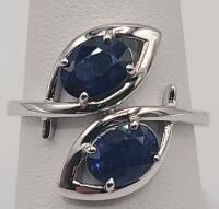 Sapphire Ring with Dual Stones, 3.5g Metal Weight, Round Cut - 2